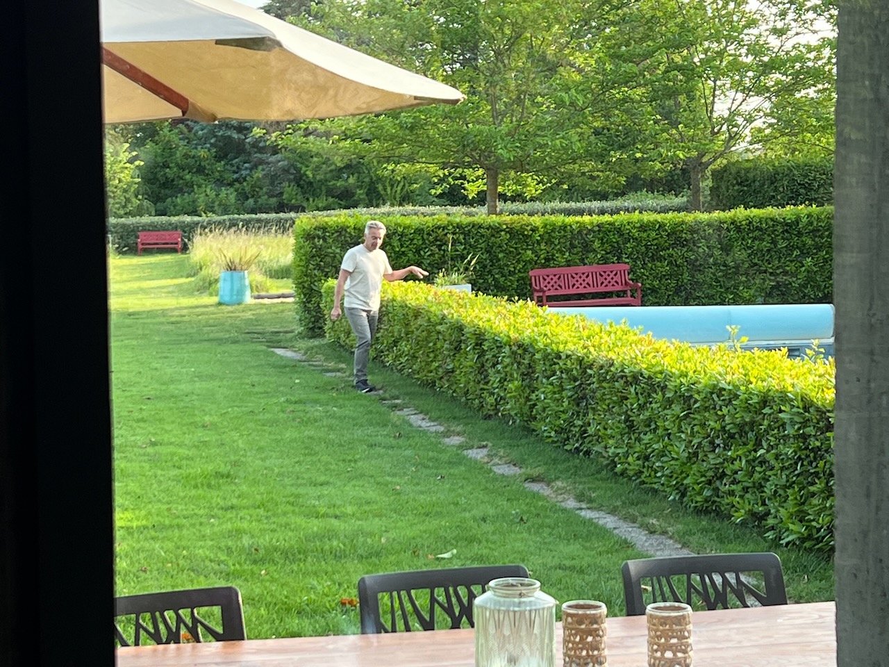 Dordogne to Provence; Our group gets larger