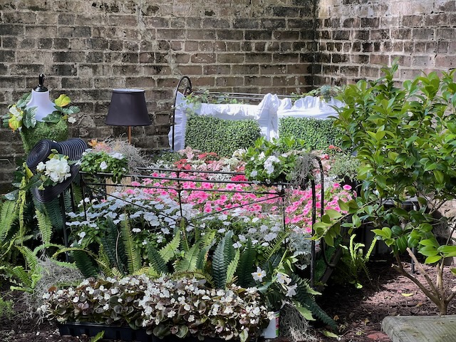 Finding the (not so) Hidden Gardens