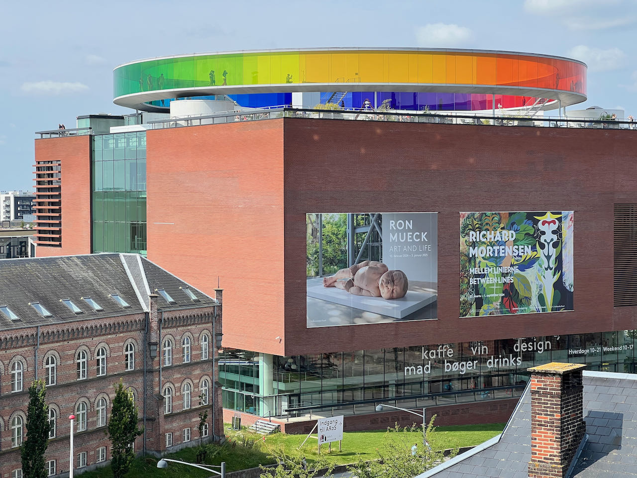 Aarhus, is a very, very, very fine hus