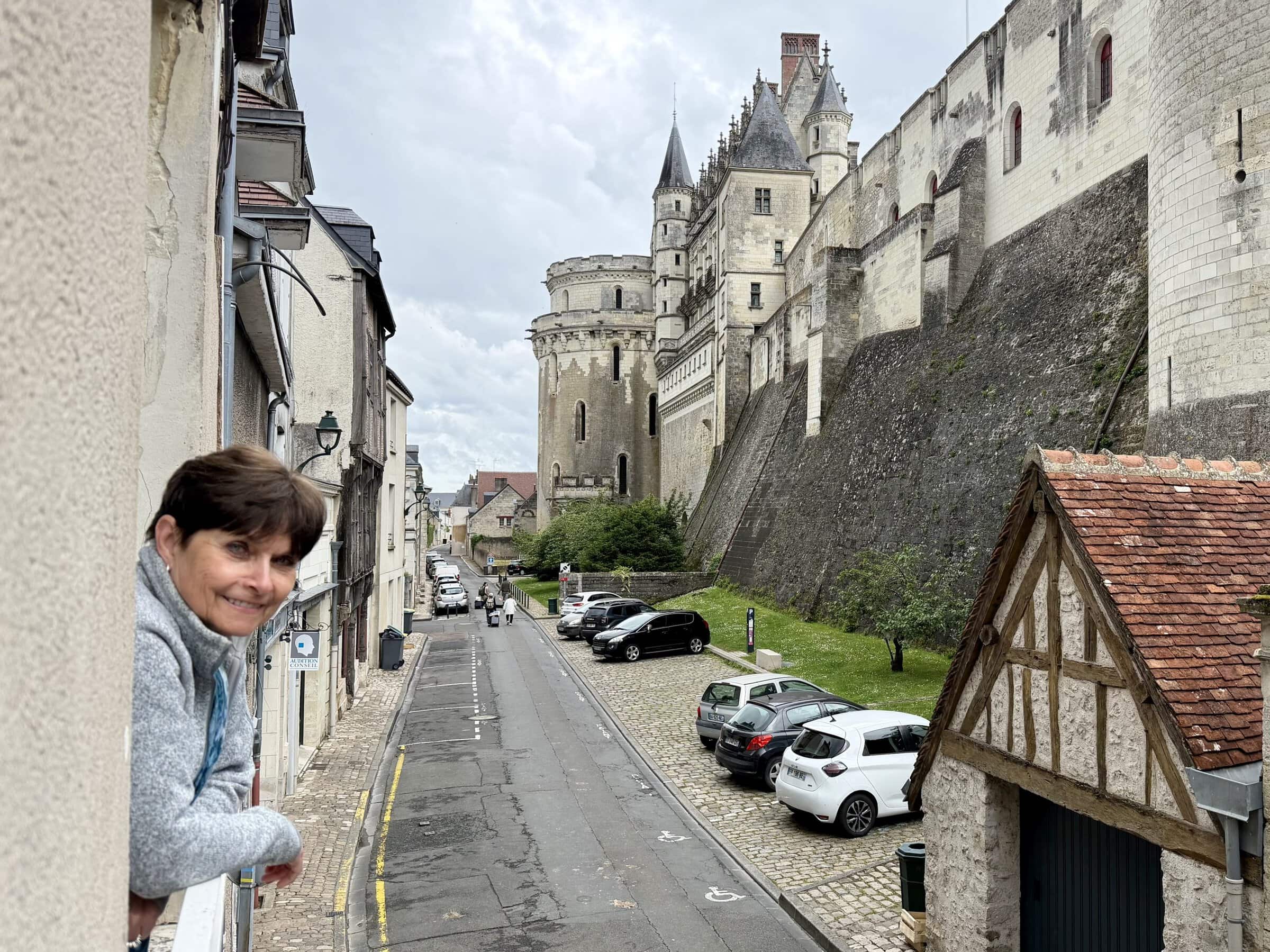 West to Amboise